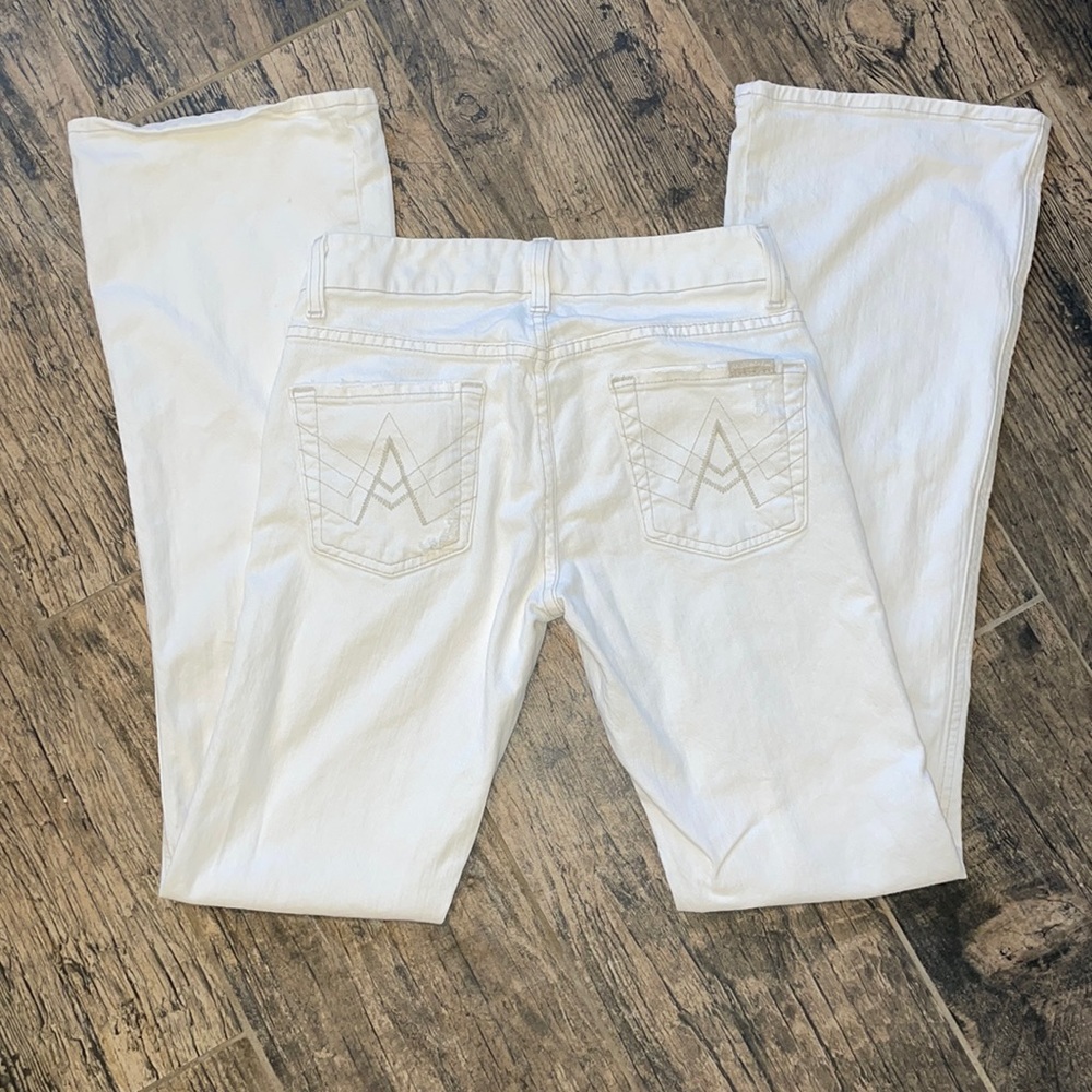 7FAMK white a pocket flare jeans
